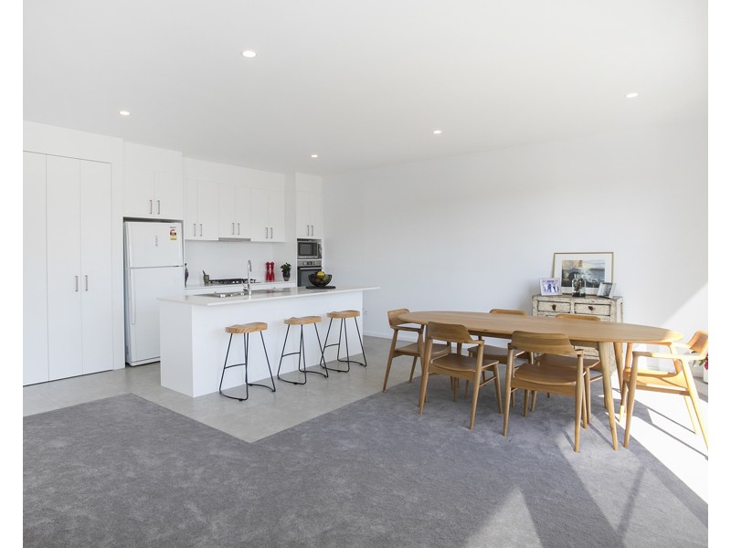 2/44 Train Street, Broulee NSW 2537