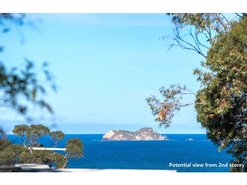 135 NORTHCOVE ROAD, Long Beach NSW 2536