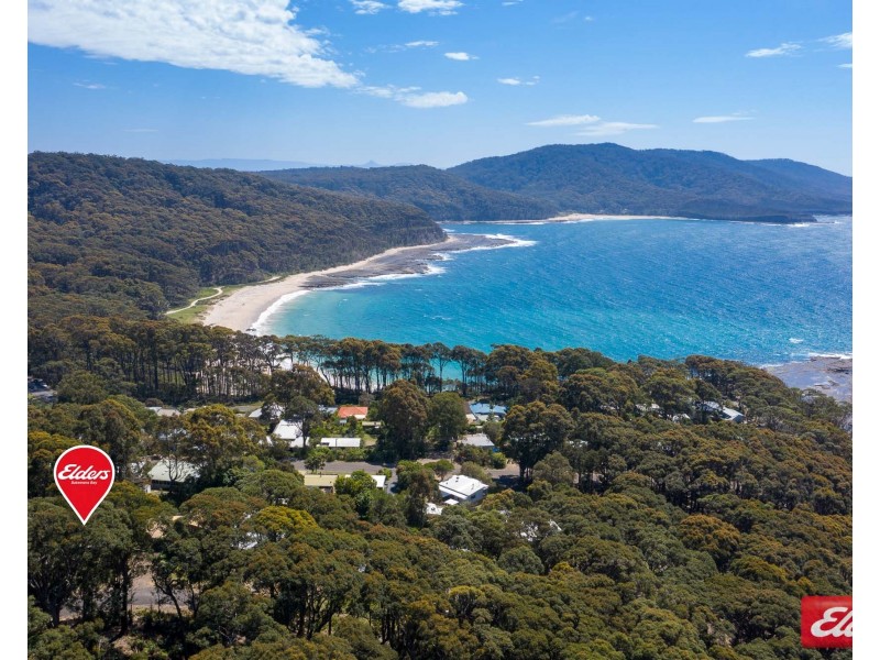 9 CARR STREET, Depot Beach NSW 2536