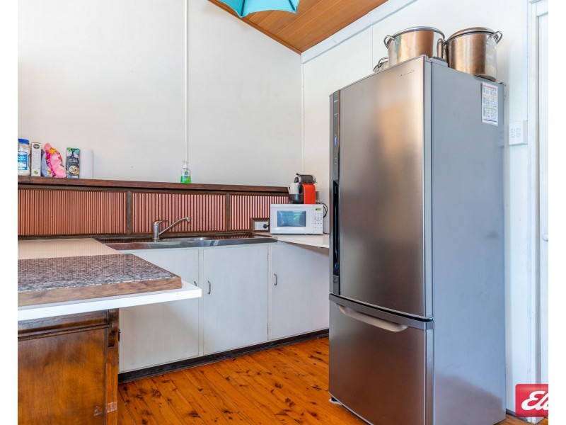 9 CARR STREET, Depot Beach NSW 2536