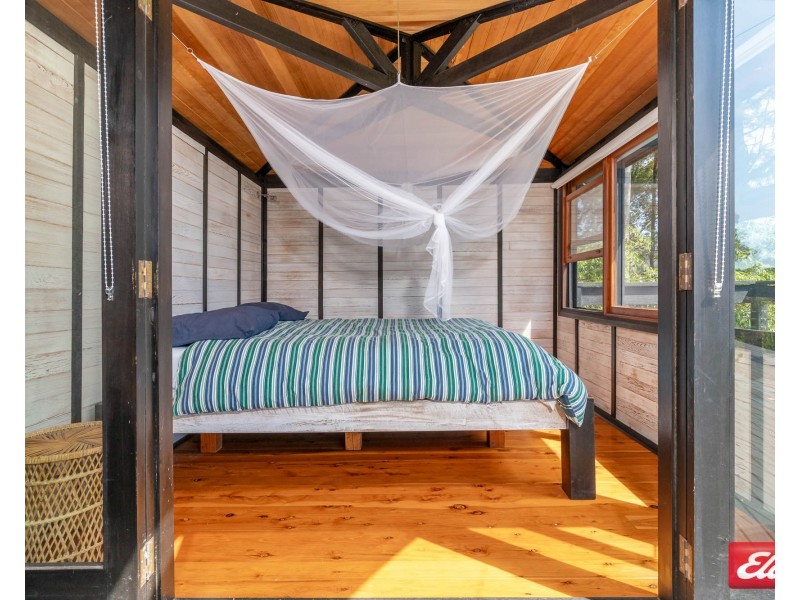 9 CARR STREET, Depot Beach NSW 2536