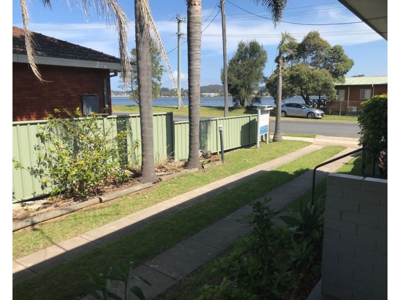 2/27 WHARF ROAD, North Batemans Bay NSW 2536