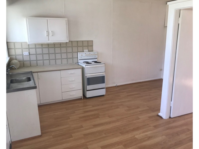 2/27 WHARF ROAD, North Batemans Bay NSW 2536
