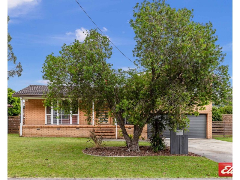 10 FLINDERS WAY, Surf Beach NSW 2536