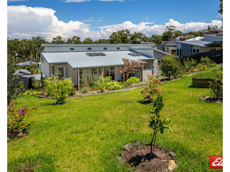 7 BOWERBIRD PLACE, Malua Bay NSW 2536