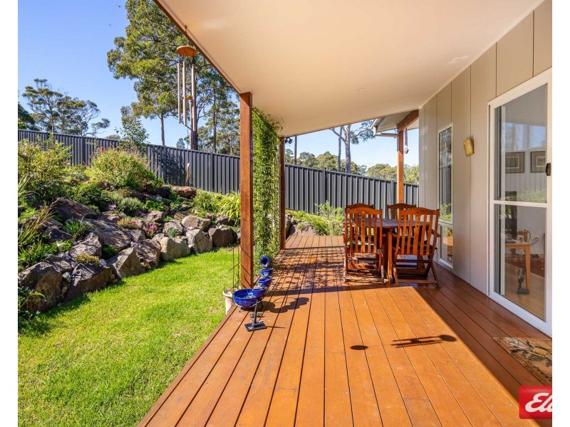 7 BOWERBIRD PLACE, Malua Bay NSW 2536