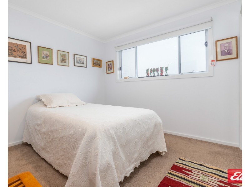 7 BOWERBIRD PLACE, Malua Bay NSW 2536