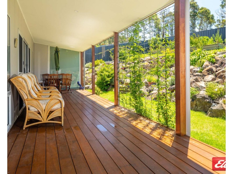 7 BOWERBIRD PLACE, Malua Bay NSW 2536