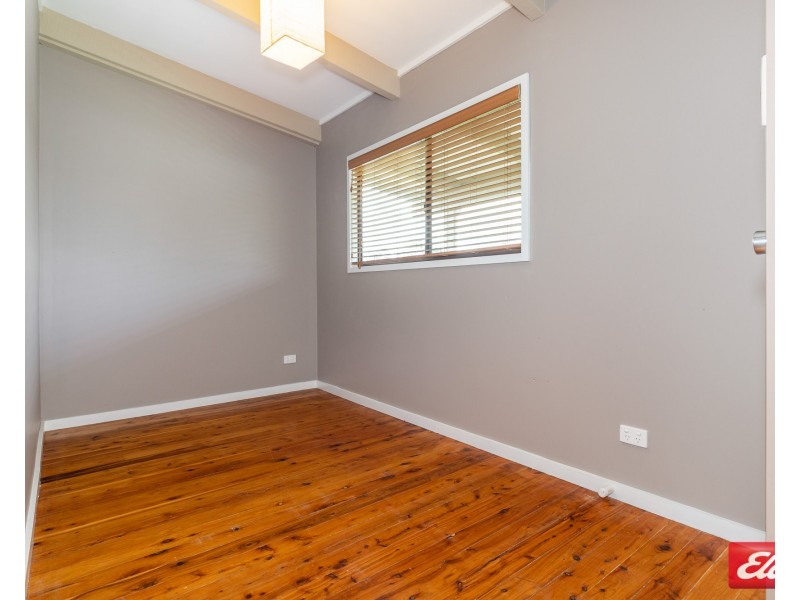 35 PACIFIC ROAD, Surf Beach NSW 2536