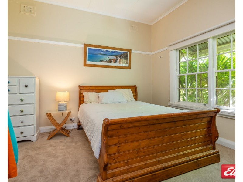 24 PAGE STREET, Moruya NSW 2537