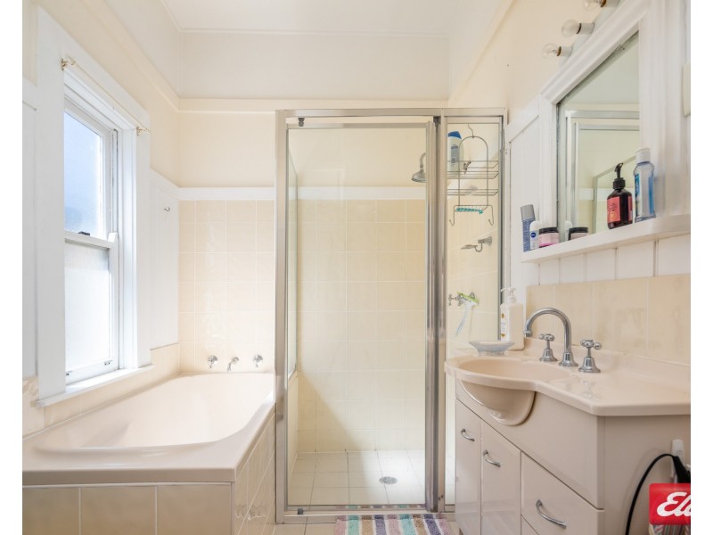 24 PAGE STREET, Moruya NSW 2537