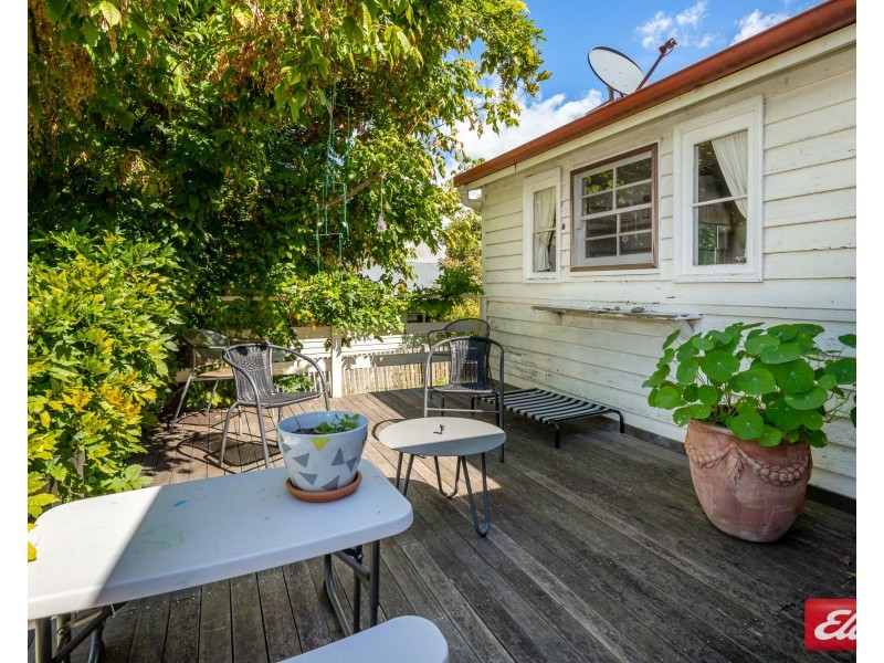 24 PAGE STREET, Moruya NSW 2537