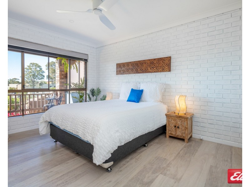 15 Joseph Street, Batehaven NSW 2536