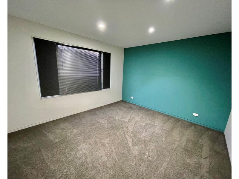 2 FREYCINET DRIVE, Sunshine Bay NSW 2536