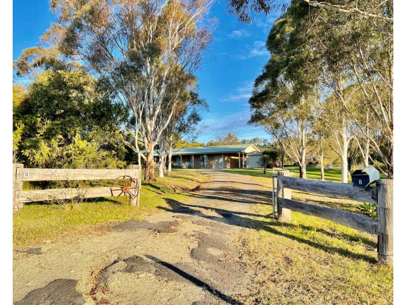 8 YARIMUP PLACE, Moruya NSW 2537