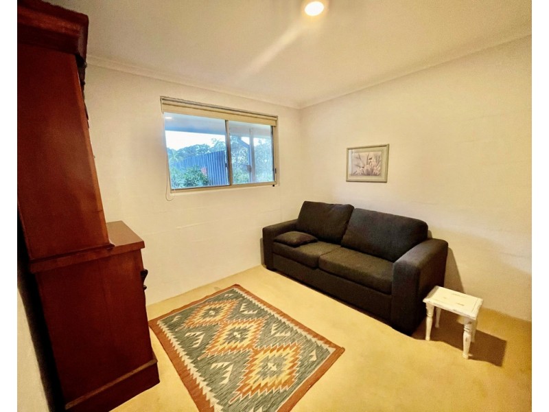 8 YARIMUP PLACE, Moruya NSW 2537