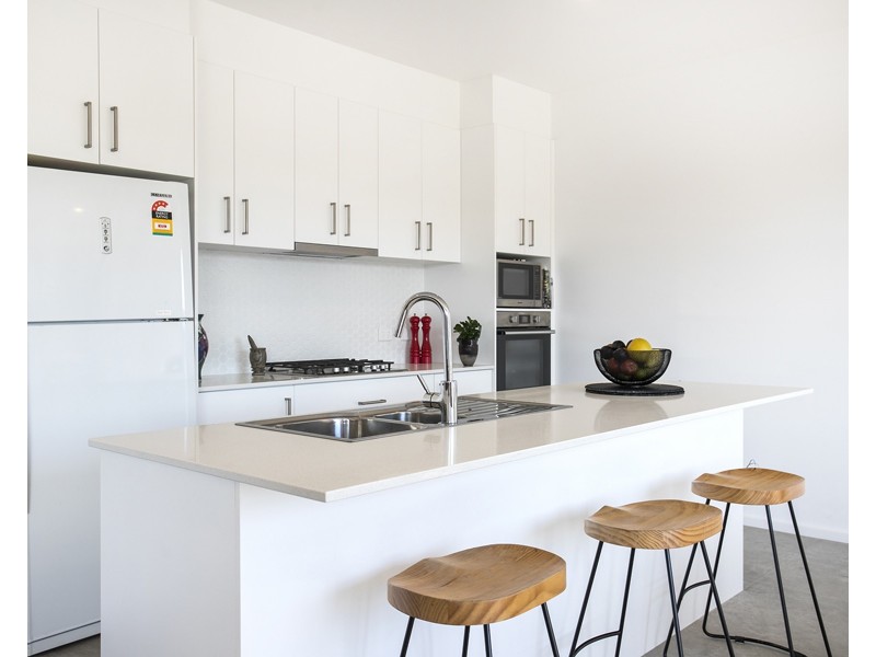 2/44 TRAIN STREET, Broulee NSW 2537
