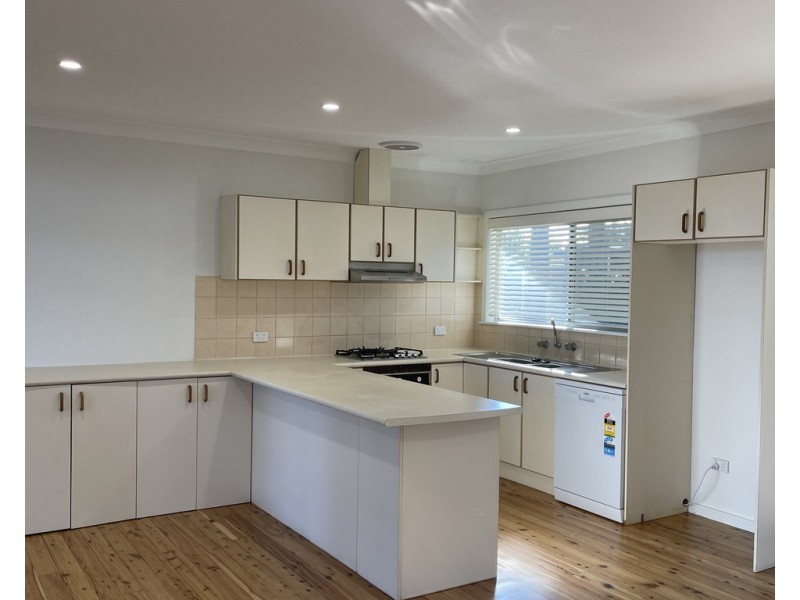 14 BARBARA CRESCENT, Denhams Beach NSW 2536