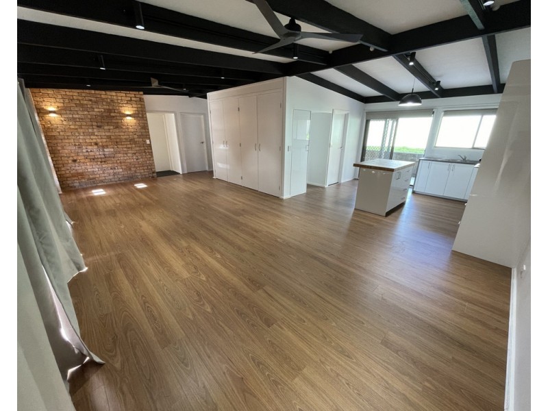 26 FLINDERS WAY, Surf Beach NSW 2536