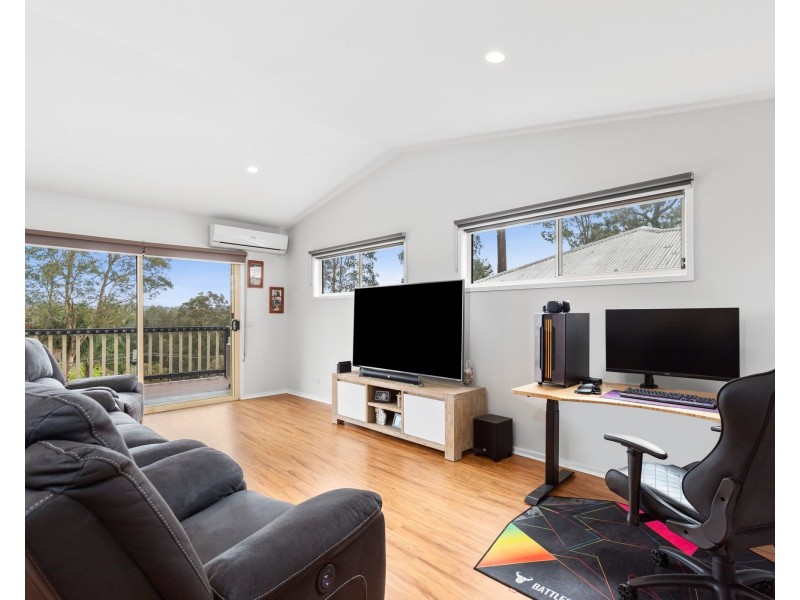 28 BEAUTY CRESCENT, Surfside NSW 2536