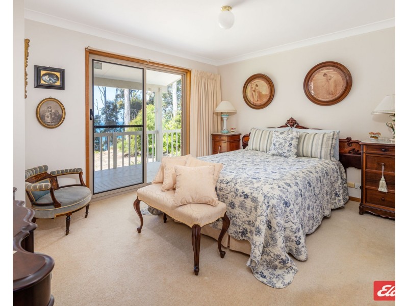 21 BEECHWOOD COURT, Sunshine Bay NSW 2536