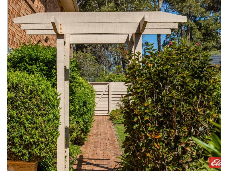 21 BEECHWOOD COURT, Sunshine Bay NSW 2536