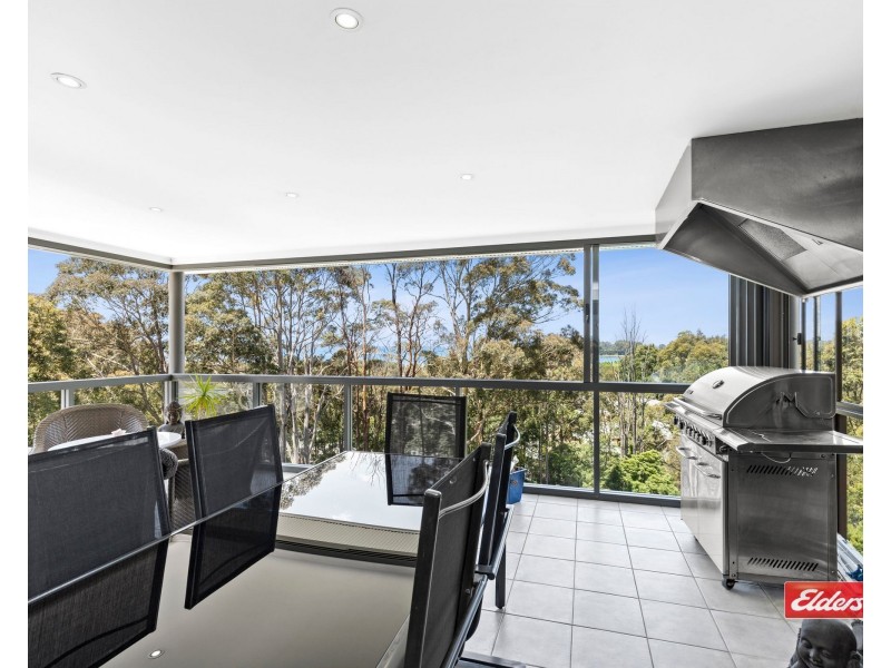 18 SANCTUARY PLACE, Catalina NSW 2536
