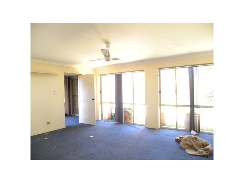 20 Wentworth Avenue, Sunshine Bay NSW 2536