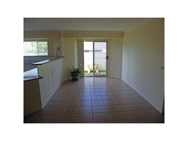 12 Bayview Street, Surfside NSW 2536