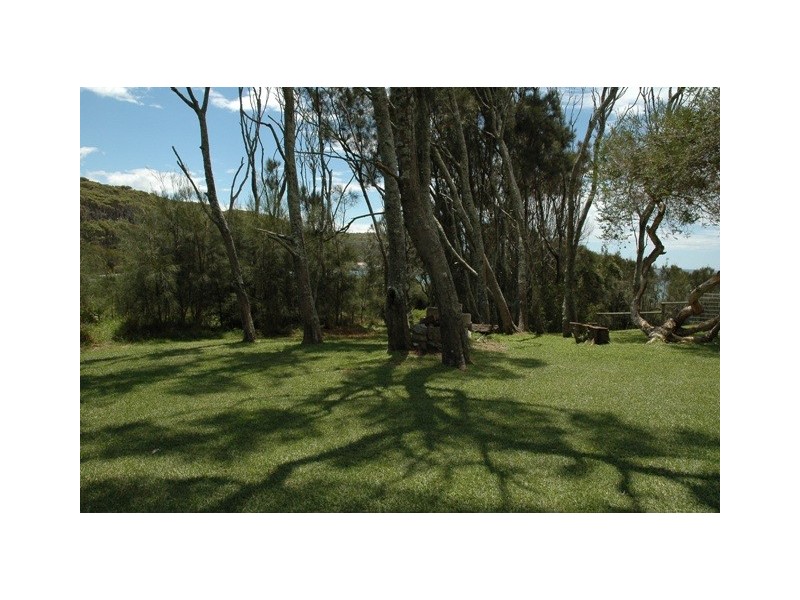 8 Ocean Road, Guerilla Bay NSW 2536