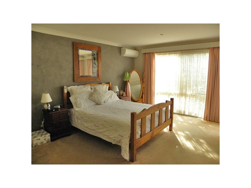 19 Parker Avenue, Surf Beach NSW 2536