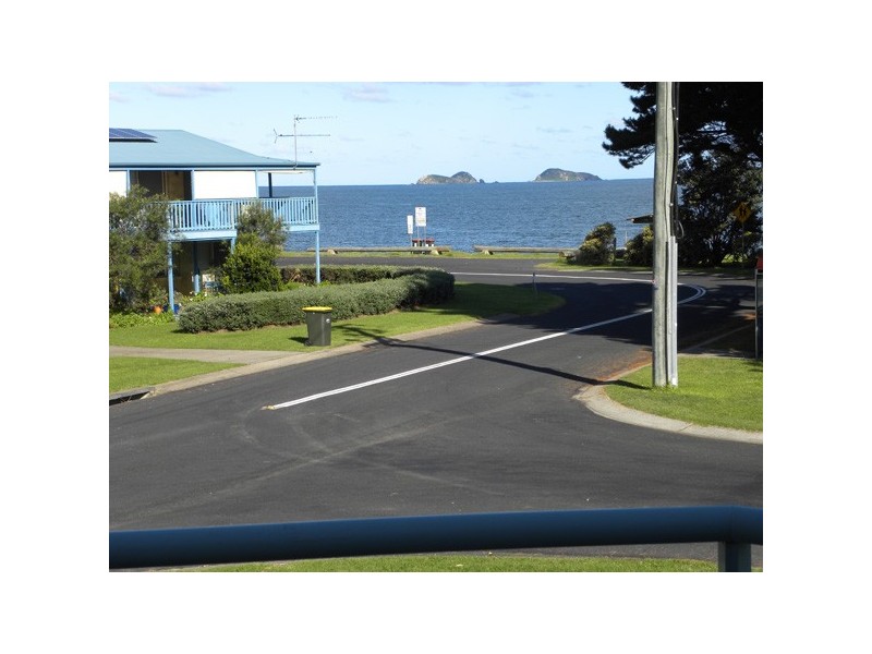 1/1 Sandy Place, Long Beach NSW 2536