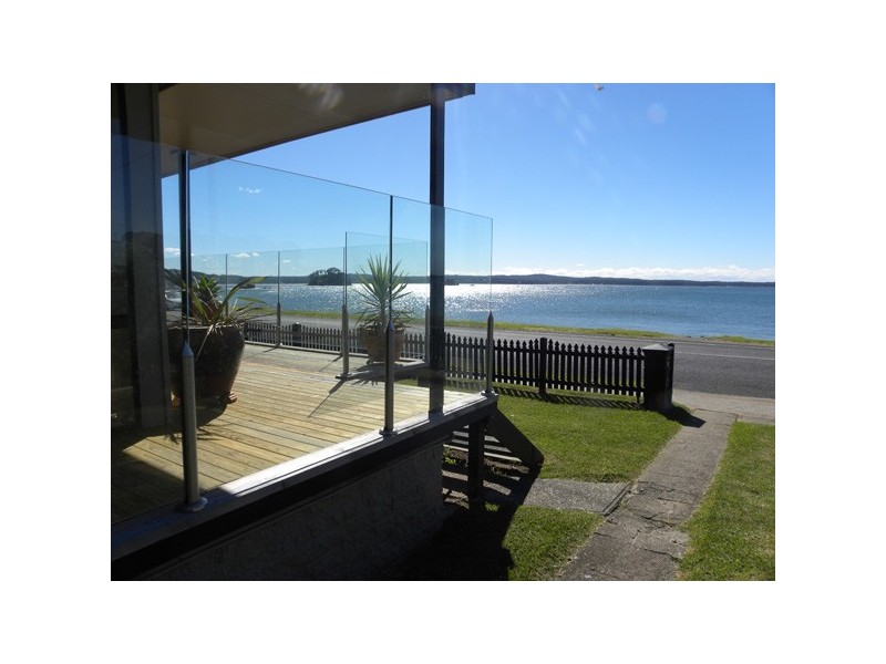 362 Beach Road, Batehaven NSW 2536