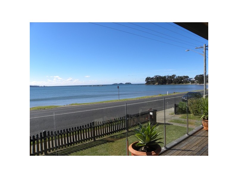 362 Beach Road, Batehaven NSW 2536