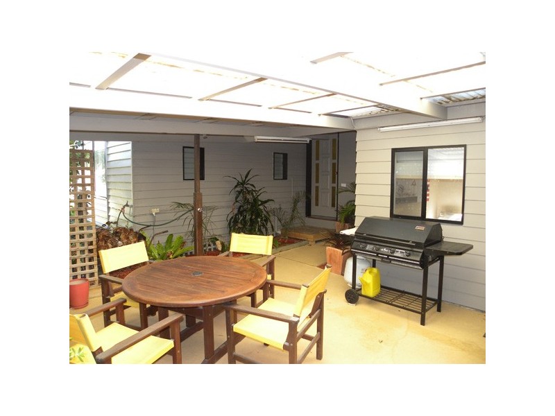 362 Beach Road, Batehaven NSW 2536