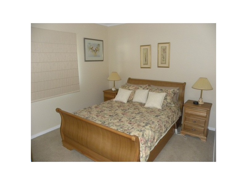 362 Beach Road, Batehaven NSW 2536