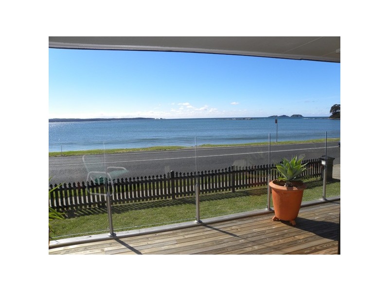 362 Beach Road, Batehaven NSW 2536