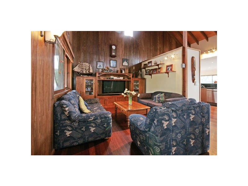 18 Nelligen Place, Nelligen NSW 2536