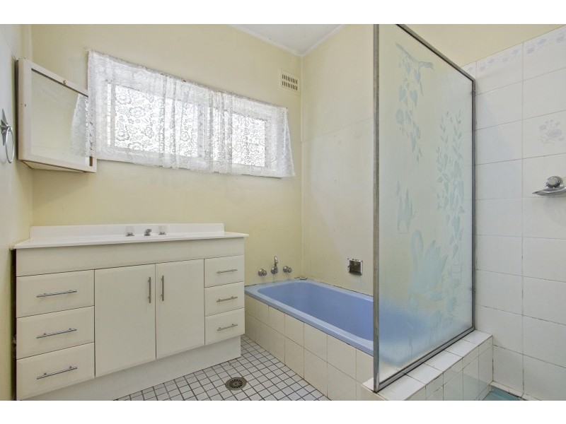 15 South Street, Batemans Bay NSW 2536