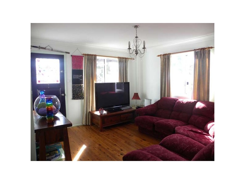 25 Riverview Crescent, Catalina NSW 2536