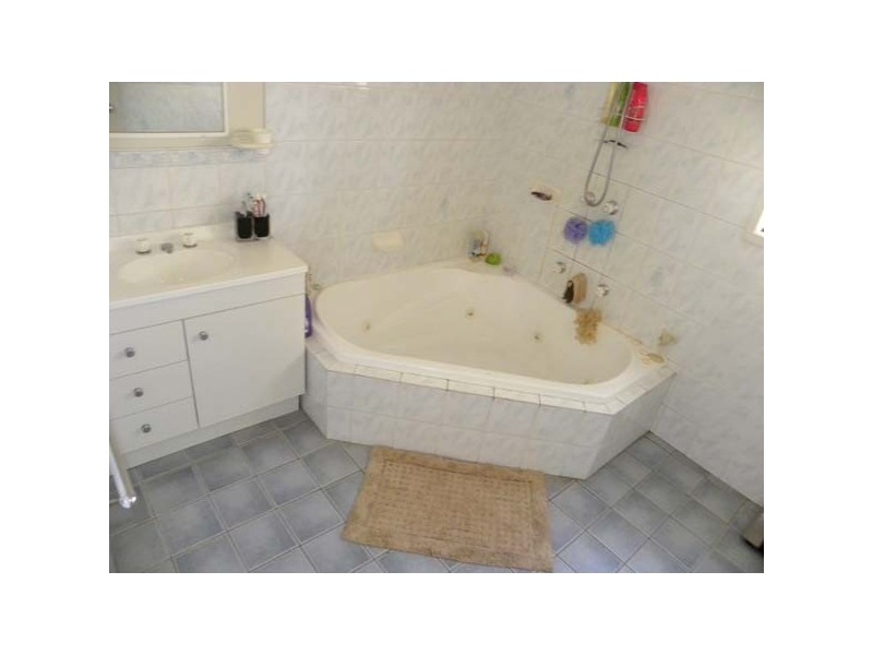 47 Albatross Road, Catalina NSW 2536