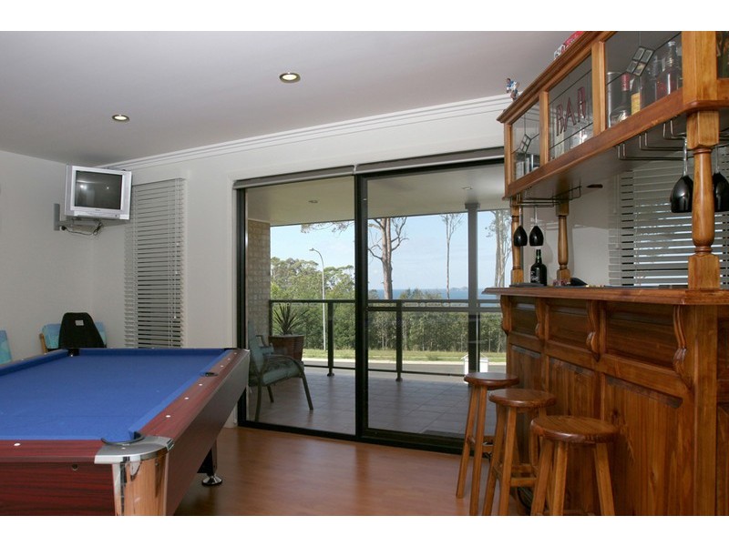 2 Broomfield Crescent, Long Beach NSW 2536