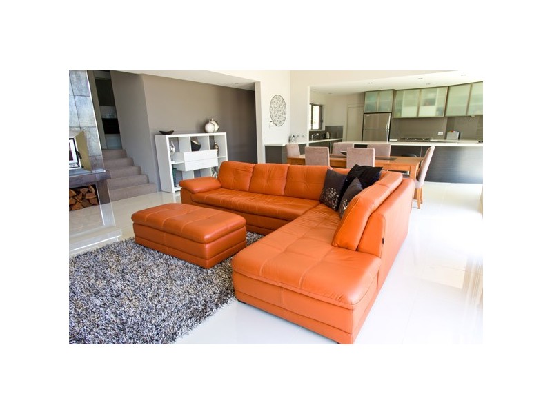 8 Hunter Place, Sunshine Bay NSW 2536