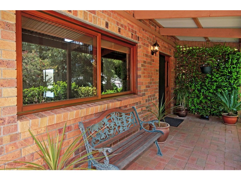 18 Nelligen Place, Batemans Bay NSW 2536