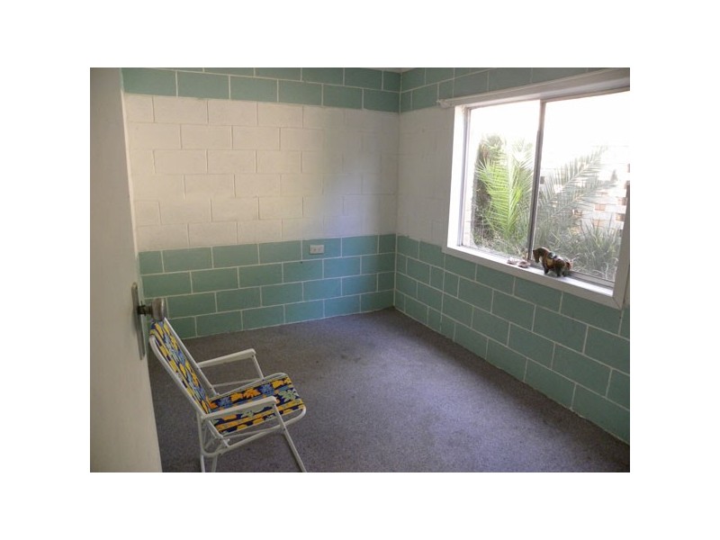 2 Derribong Avenue, Catalina NSW 2536