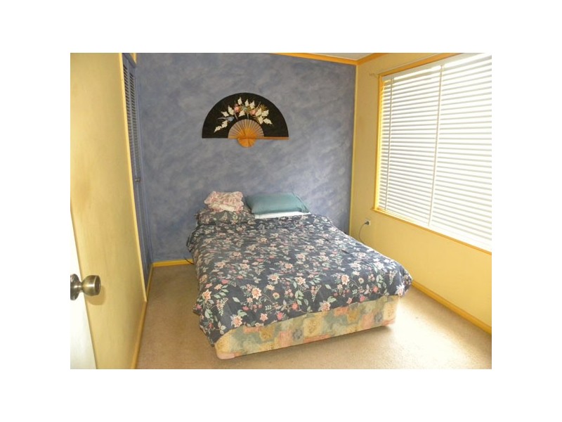 2 Derribong Avenue, Catalina NSW 2536