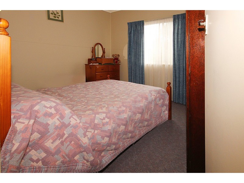 18 Clare Crescent, Batehaven NSW 2536