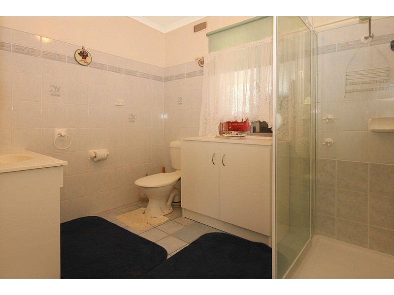 18 Clare Crescent, Batehaven NSW 2536