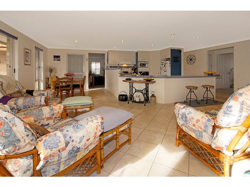 20 Warragai Place, Malua Bay NSW 2536