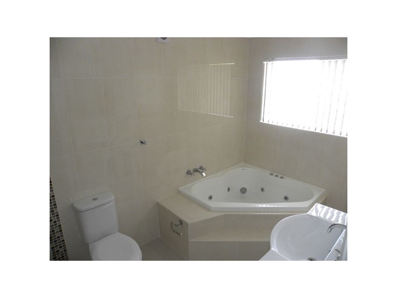 3 Henry Place, Long Beach NSW 2536